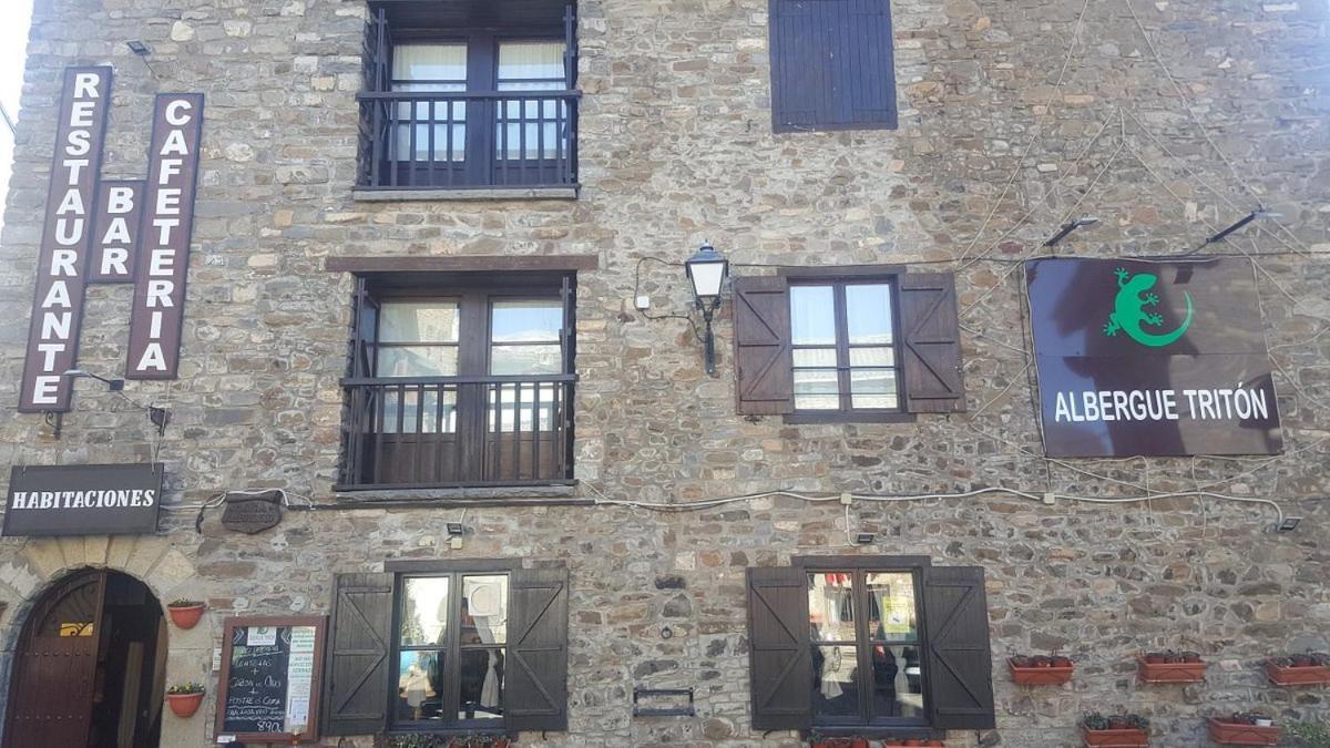Albergue Triton - Villanúa Exteriér fotografie